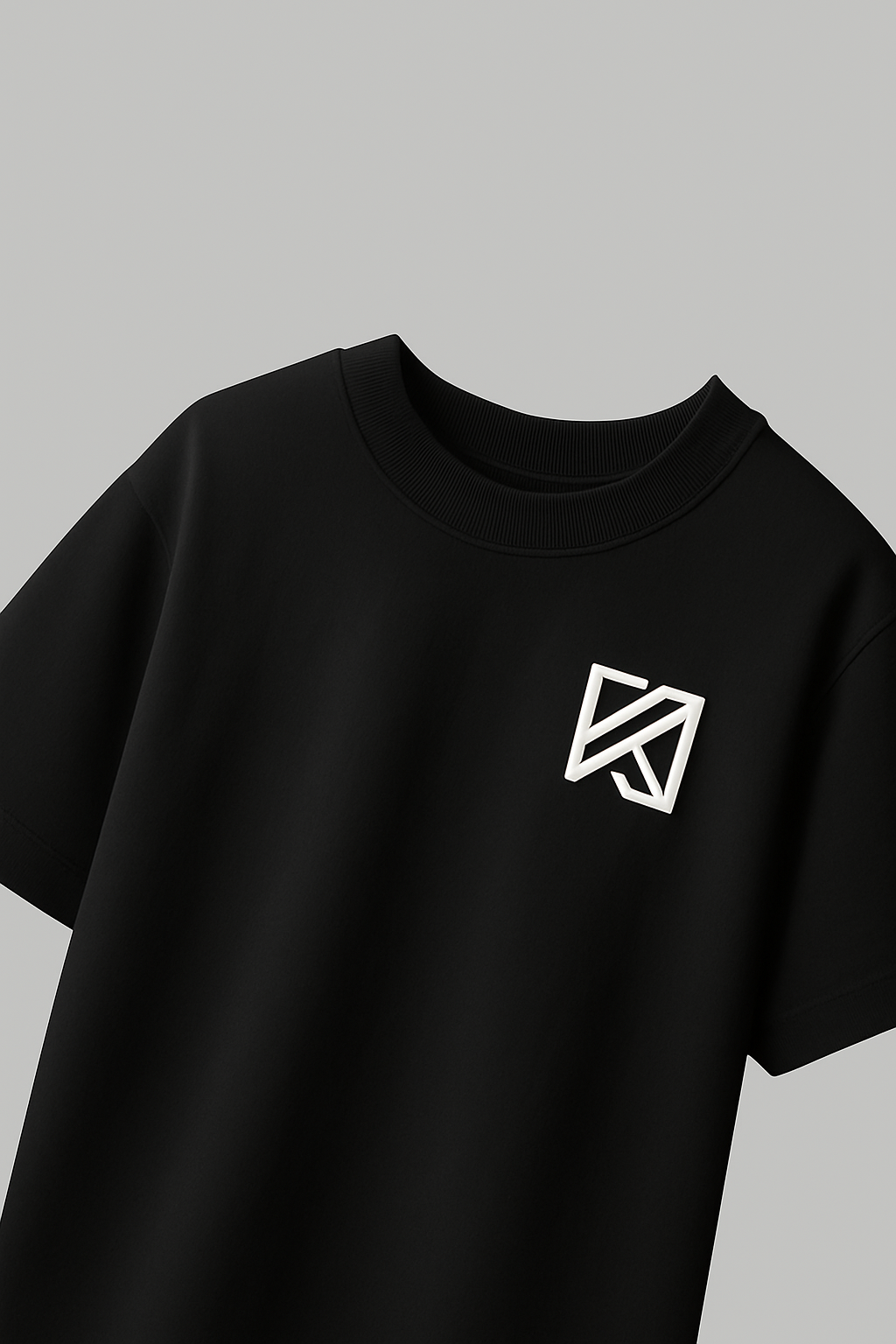 SOLID BLACK T-SHIRT