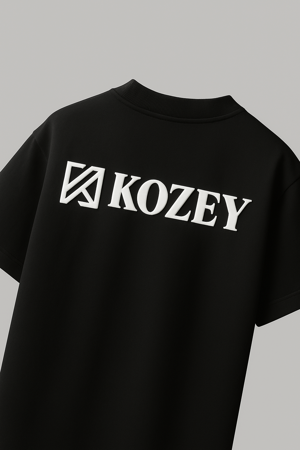 SOLID BLACK T-SHIRT
